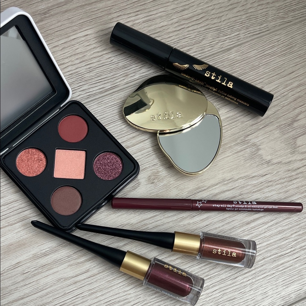 Stila Eyeshadow Palette with Gold, Red, and Brown Hues